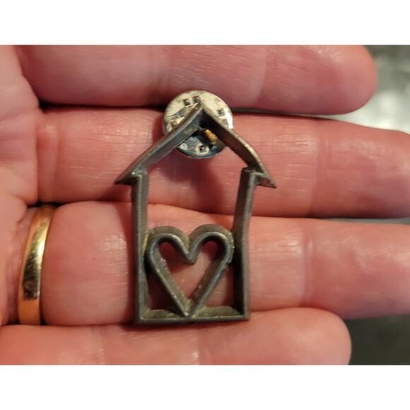 Lot of 4 Vintage Pins Florida 1997 Ann Clark Cookie Cutter Heart Home Pewter - Picture 8 of 10